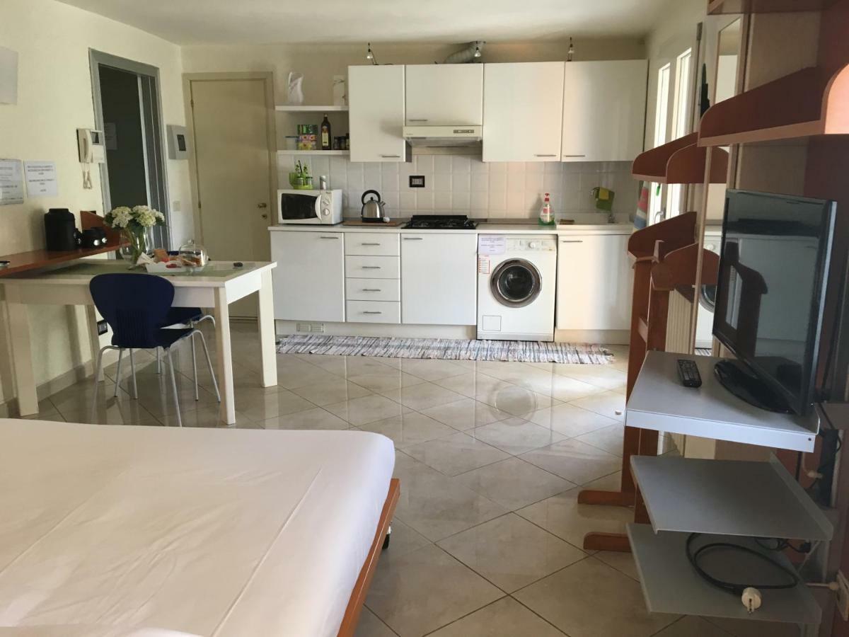 Appartamento Degli Ulivi Σαν Ρέμο Εξωτερικό φωτογραφία