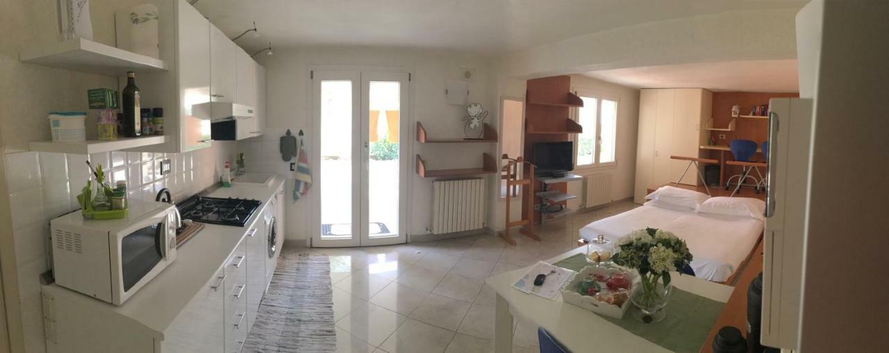 Appartamento Degli Ulivi Σαν Ρέμο Εξωτερικό φωτογραφία